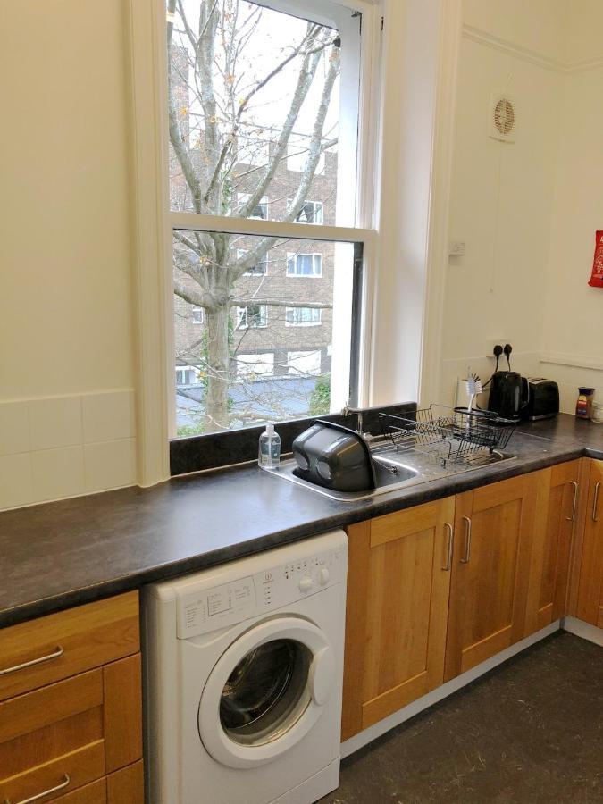Sail Away. 1-Bed Apartment Close To The Beach Bournemouth Esterno foto